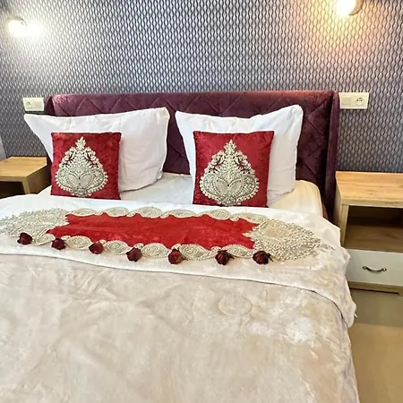 Speranza Koscielna Droga 12 דירה